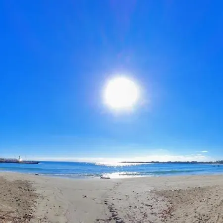 Indipendente A Due Passi Dal Mare Villa
