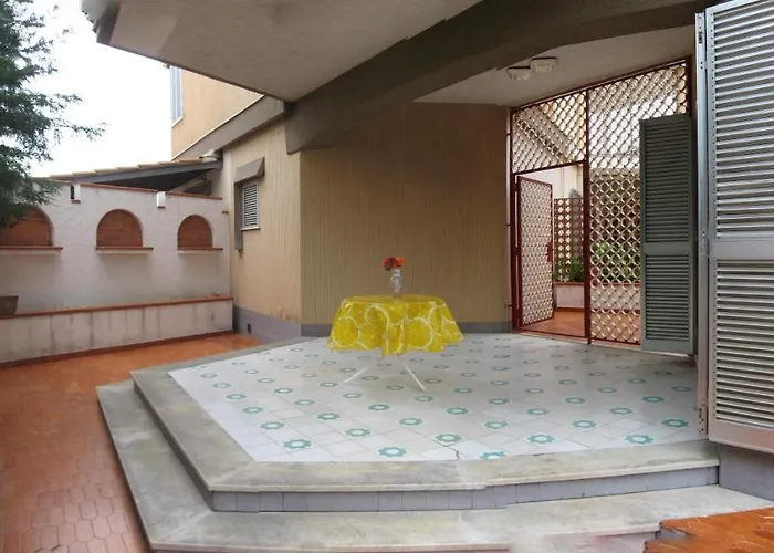 Indipendente A Due Passi Dal Mare 冯塔尼比安奇