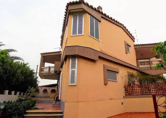 Indipendente A Due Passi Dal Mare 别墅 *