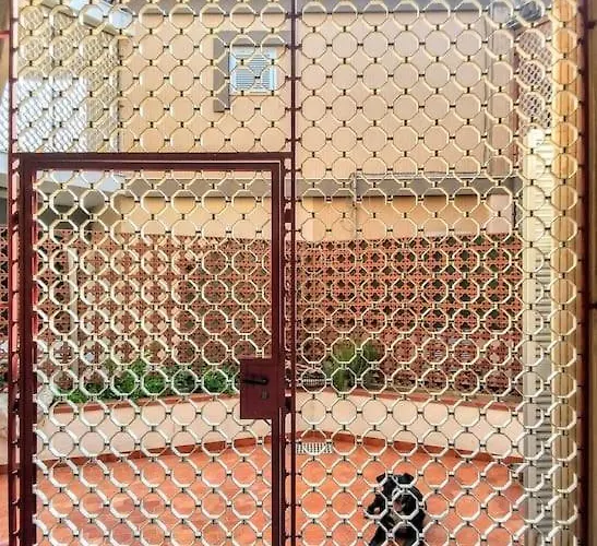 Indipendente A Due Passi Dal Mare 别墅 *